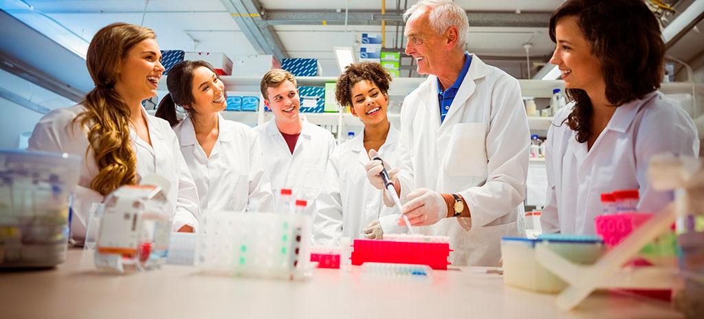 Profissões do futuro na saúde: o que o mercado vai exigir até 2030